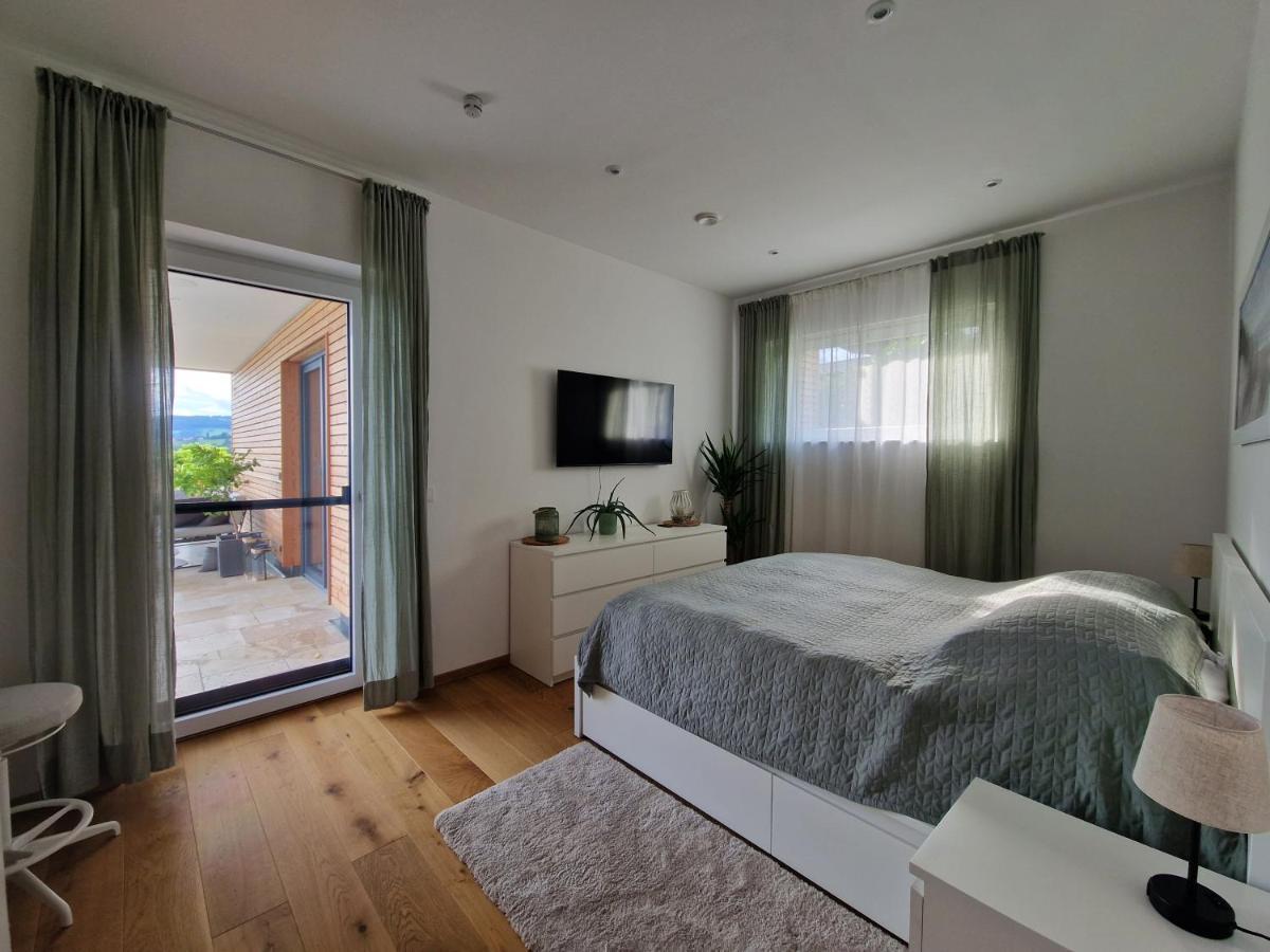Villa Traumhaus In Den Weinbergen - Max 8 Personen - Mit Self-Check-In à Sankt Stefan ob Stainz Extérieur photo