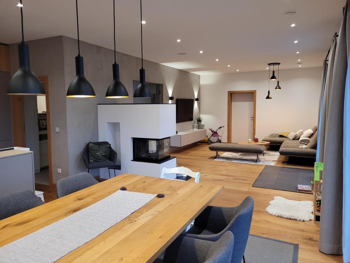 Villa Traumhaus In Den Weinbergen - Max 8 Personen - Mit Self-Check-In à Sankt Stefan ob Stainz Extérieur photo