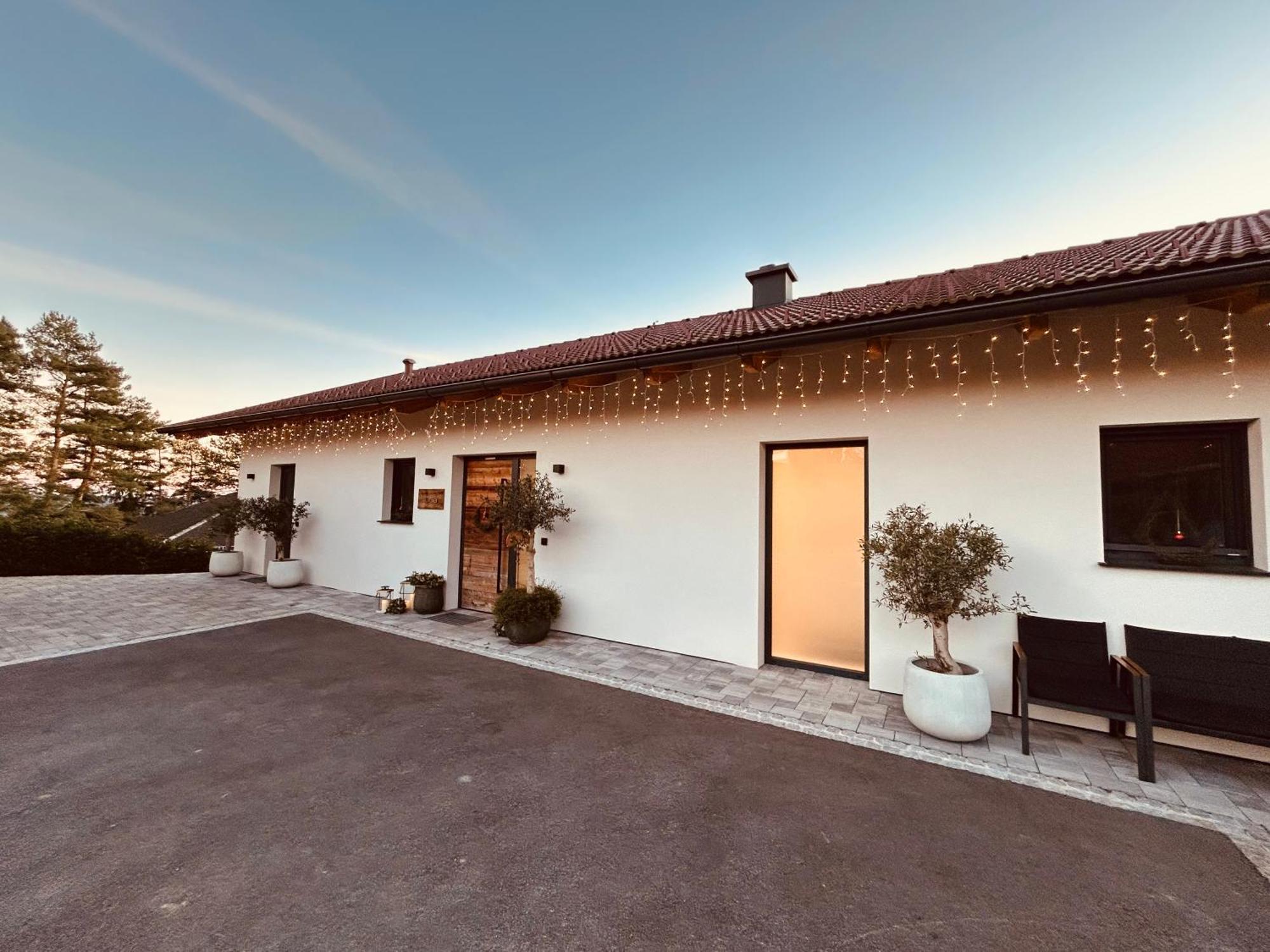 Villa Traumhaus In Den Weinbergen - Max 8 Personen - Mit Self-Check-In à Sankt Stefan ob Stainz Extérieur photo